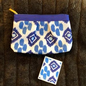 NEW Estée Lauder Cosmetic Bag with Compact Mirror